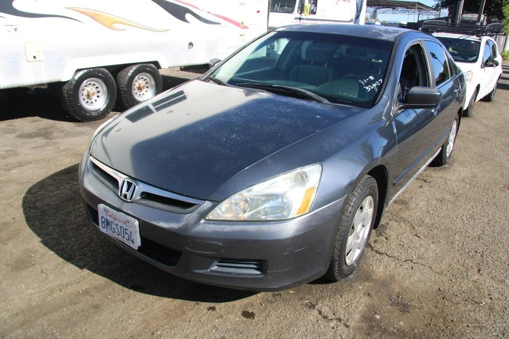 2007 Honda Accord 7th Gen - Image 2 of 21