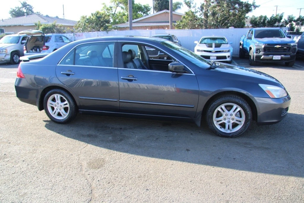 2007 Honda Accord 7th Gen - Image 9 of 21
