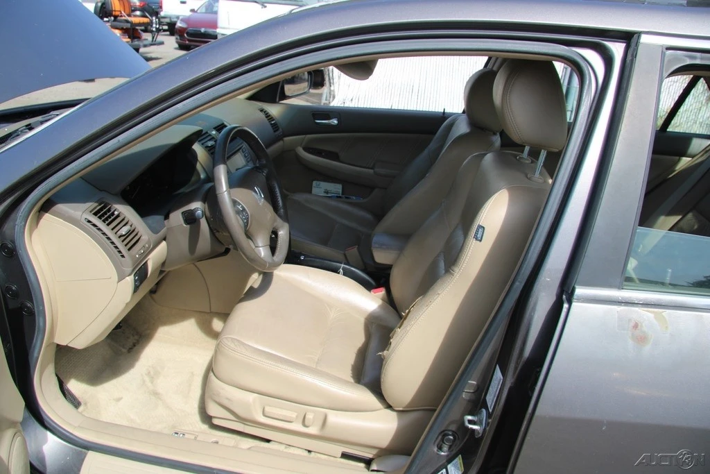 2007 Honda Accord 7th Gen - Image 15 of 21