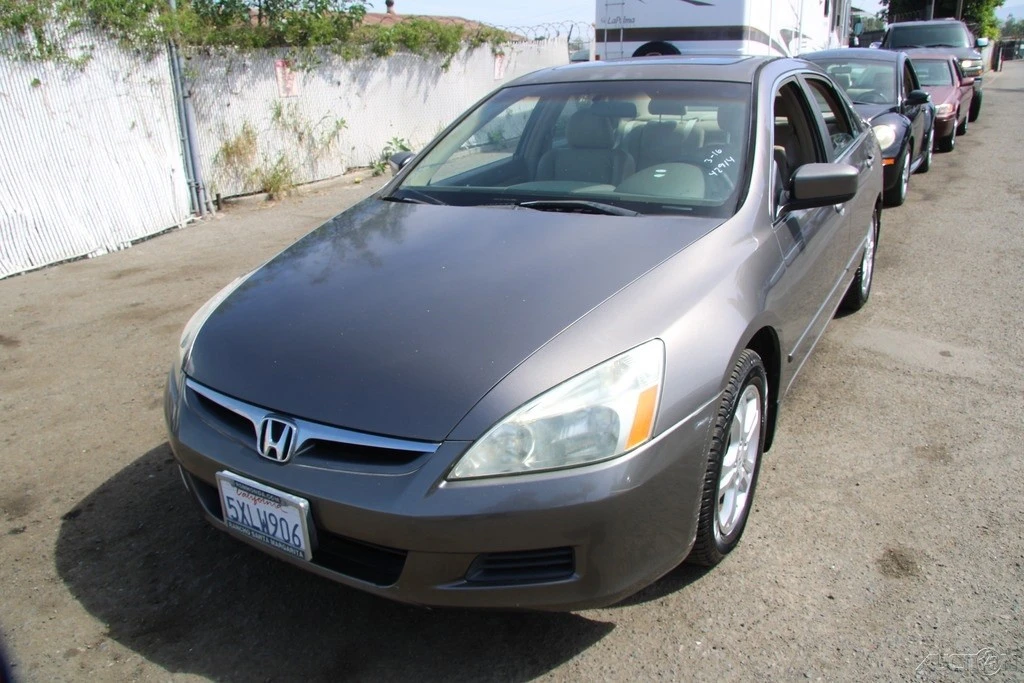 2007 Honda Accord 7th Gen - Image 2 of 21