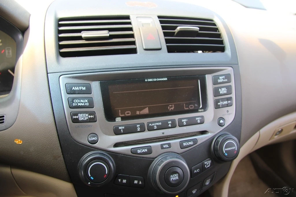 2007 Honda Accord 7th Gen - Image 19 of 21