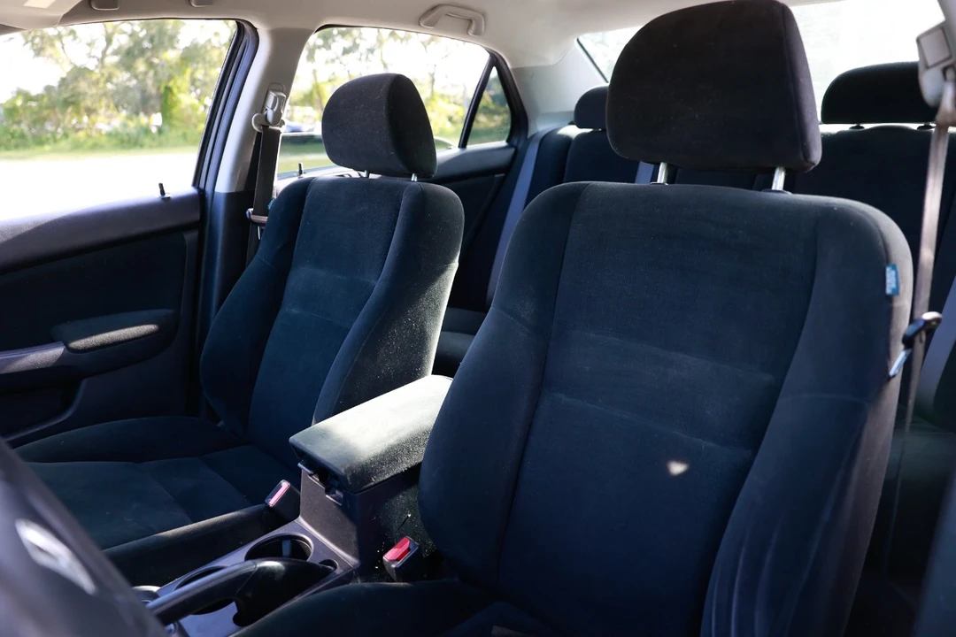 2007 Honda Accord 7th Gen - Image 6 of 12
