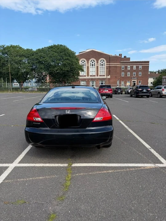 2007 Honda Accord 7th Gen - Image 2 of 8