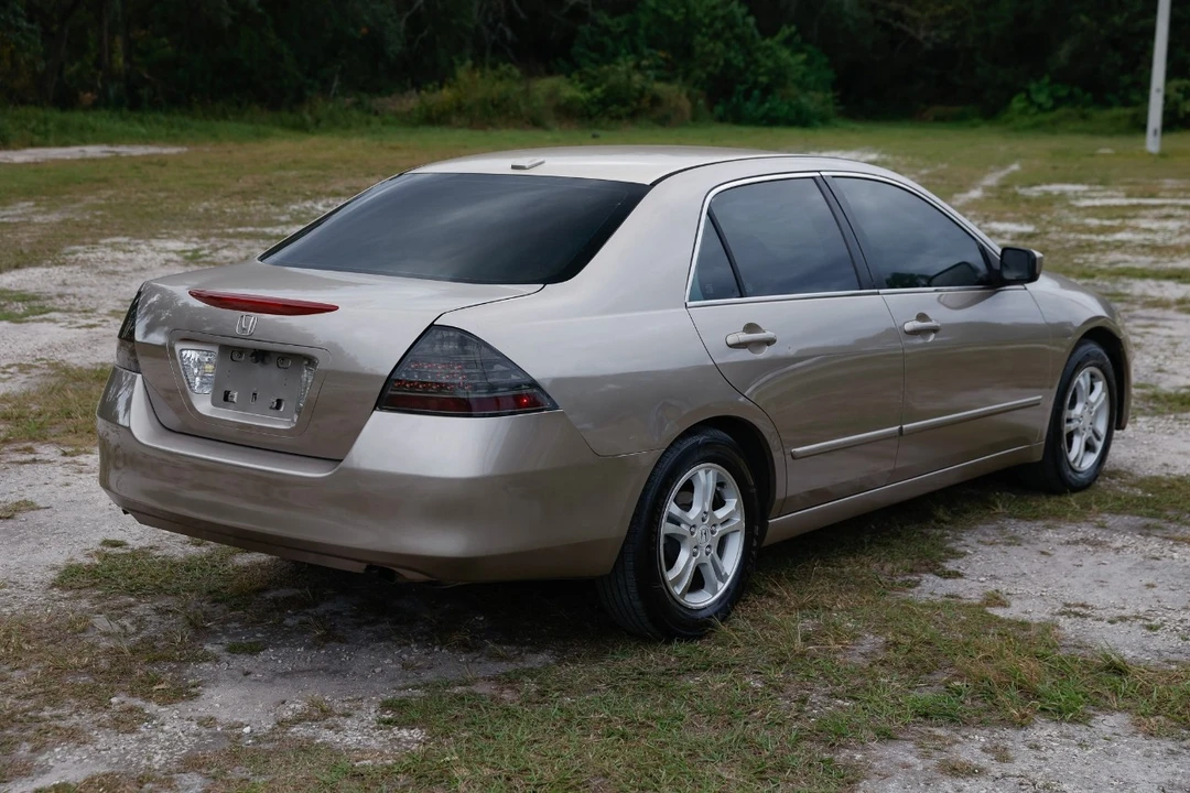 2007 Honda Accord 7th Gen - Image 10 of 12