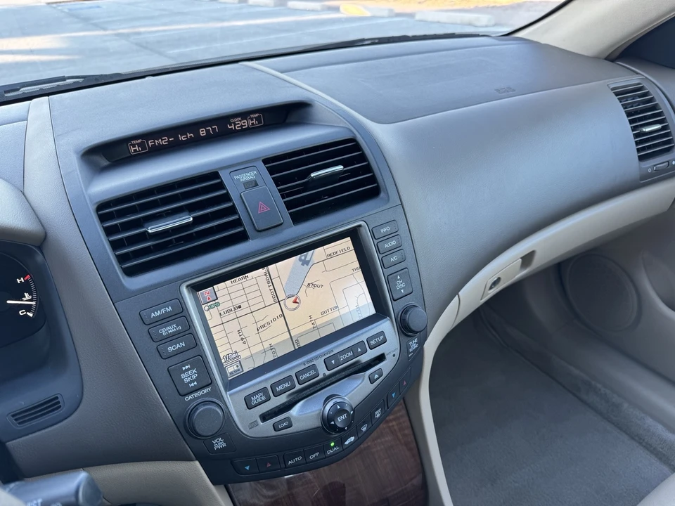 2007 Honda Accord 7th Gen - Image 16 of 20