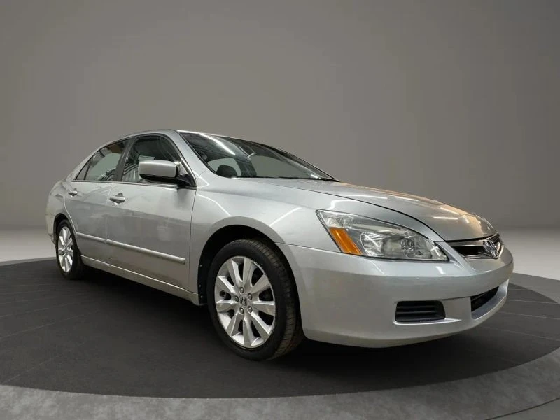 2007 Honda Accord 7th Gen - Image 2 of 12