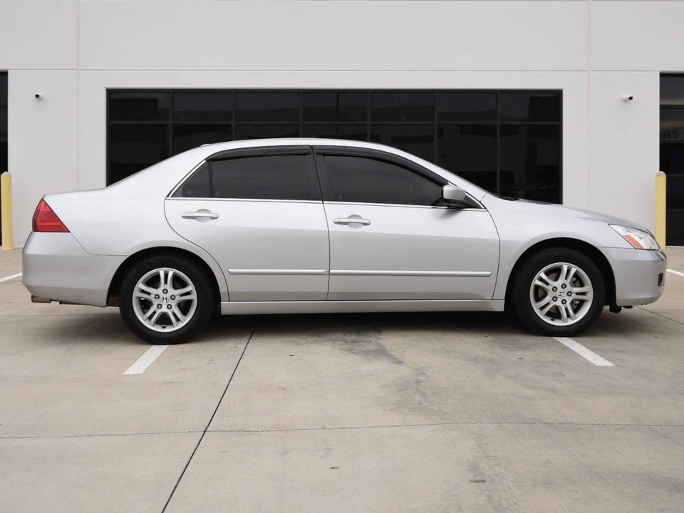 2007 Honda Accord 7th Gen - Image 10 of 20
