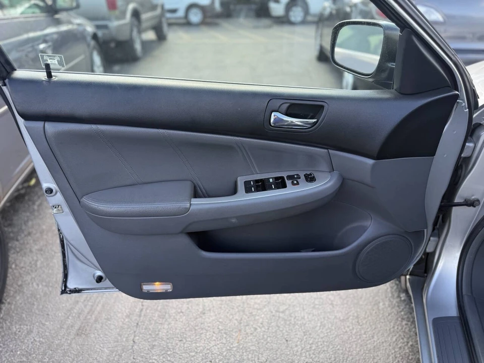 2007 Honda Accord 7th Gen - Image 12 of 21