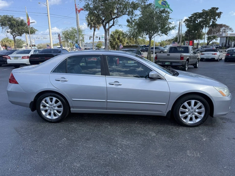2007 Honda Accord 7th Gen - Image 8 of 21