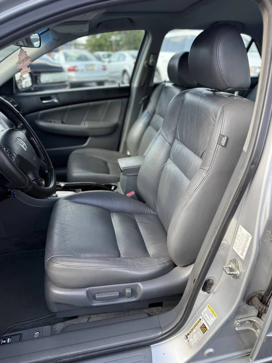 2007 Honda Accord 7th Gen - Image 13 of 21