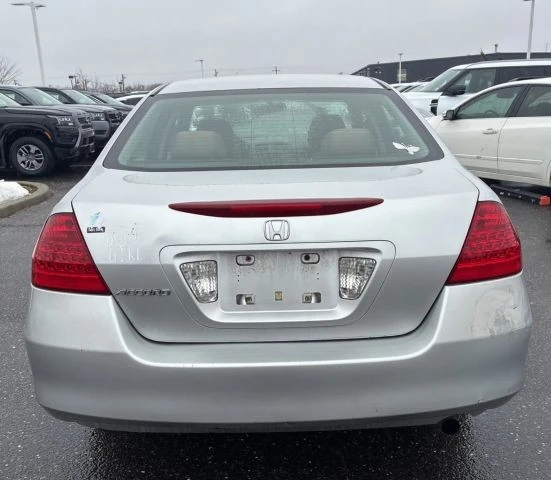 2007 Honda Accord 7th Gen - Image 4 of 15