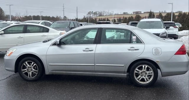 2007 Honda Accord 7th Gen - Image 3 of 15