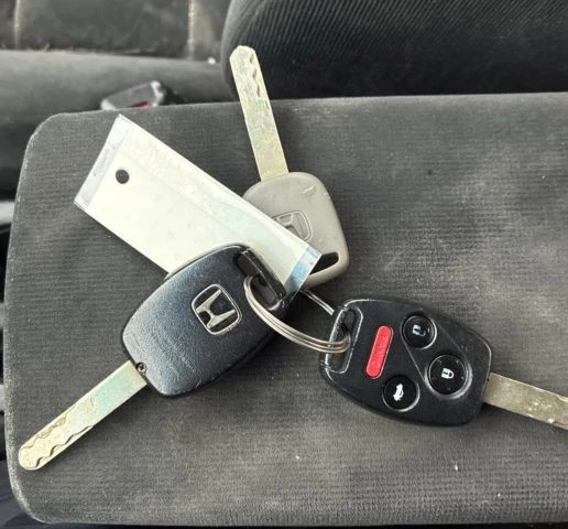 2007 Honda Accord 7th Gen - Image 10 of 15