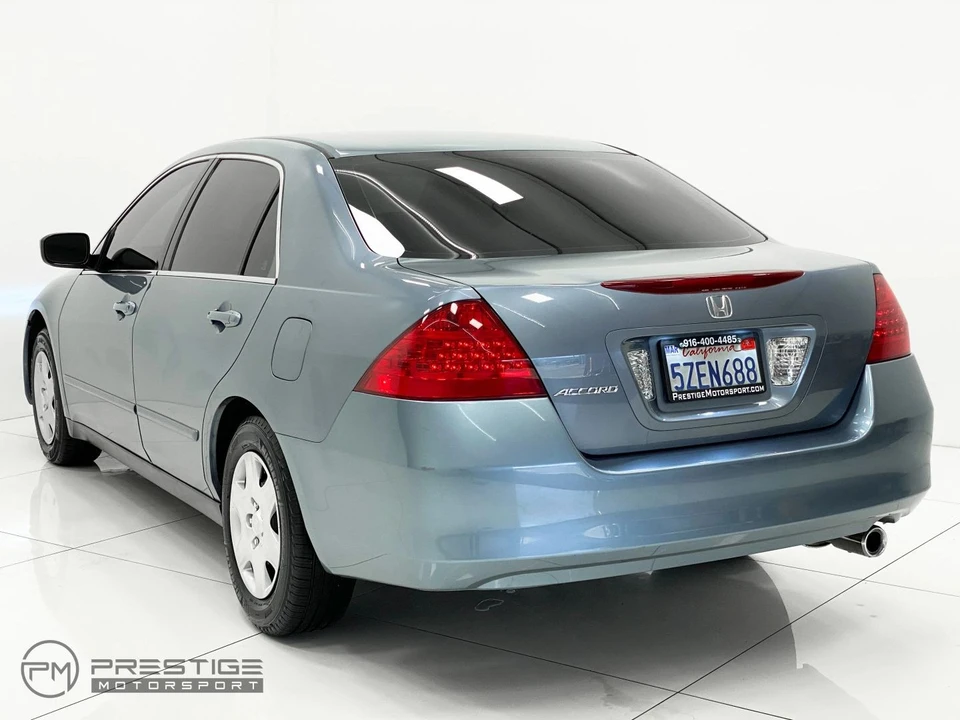 2007 Honda Accord 7th Gen - Image 12 of 21