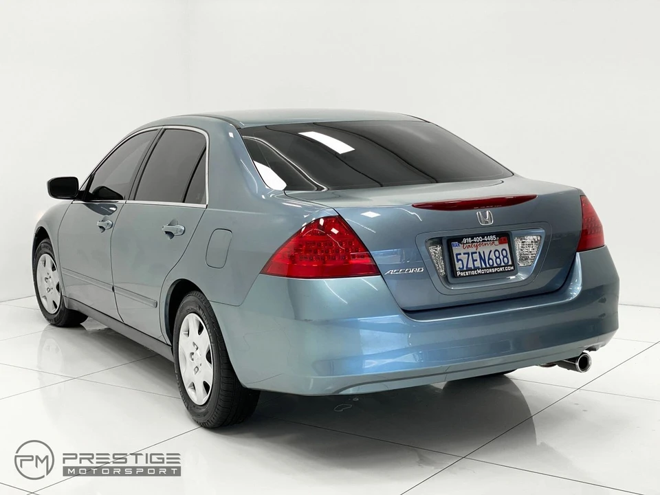 2007 Honda Accord 7th Gen - Image 4 of 21