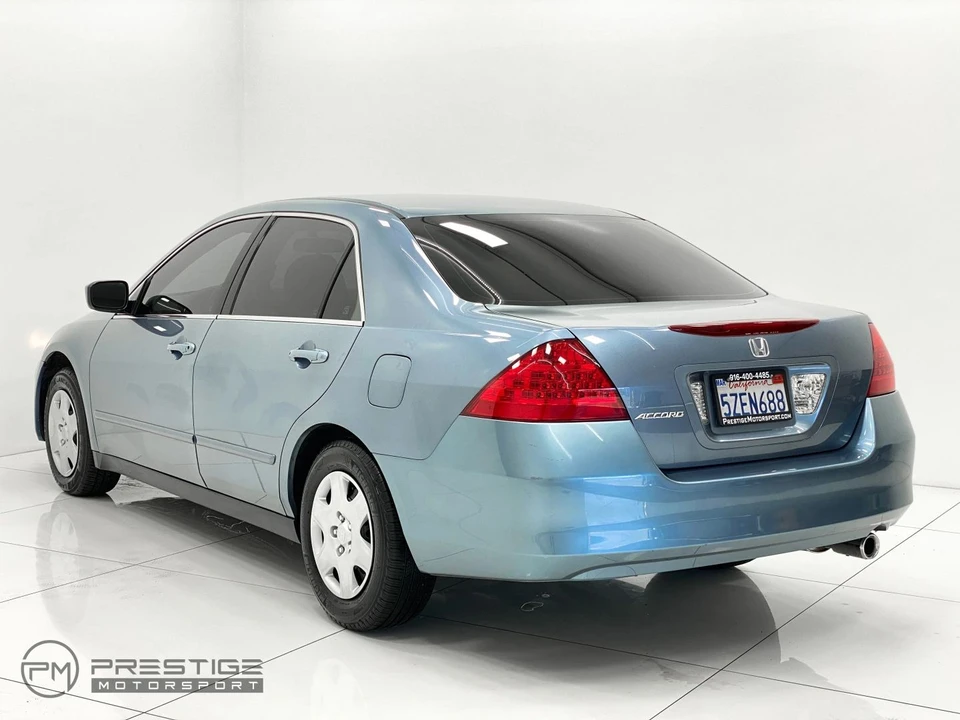 2007 Honda Accord 7th Gen - Image 8 of 21