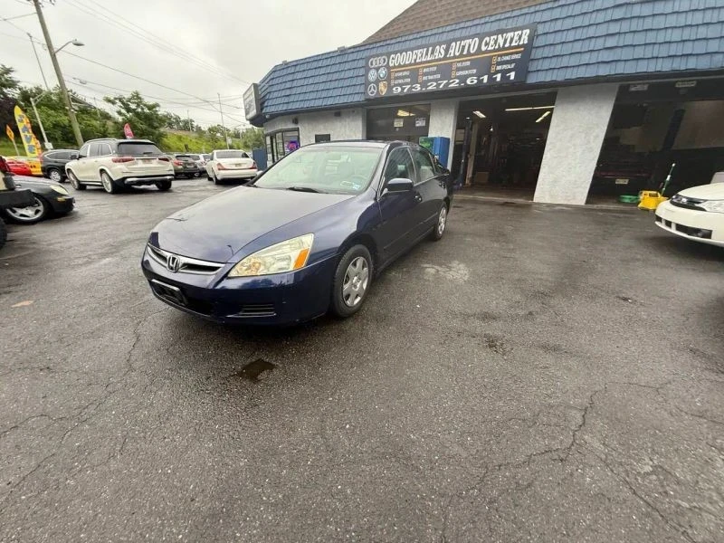 2007 Honda Accord 7th Gen - Image 3 of 12