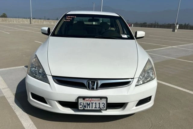 2007 Honda Accord 7th Gen - Image 5 of 13