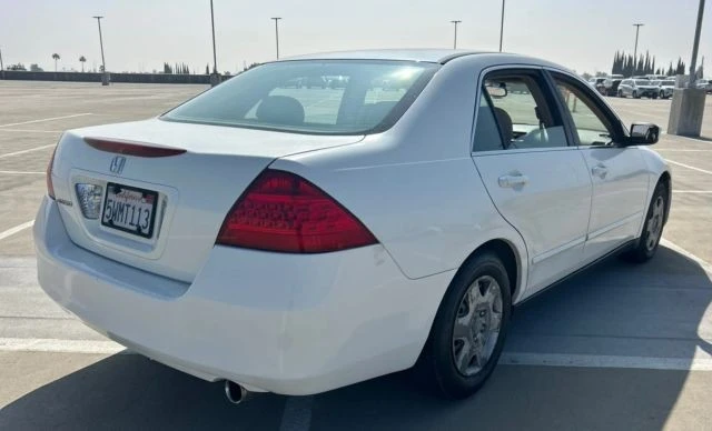 2007 Honda Accord 7th Gen - Image 7 of 13