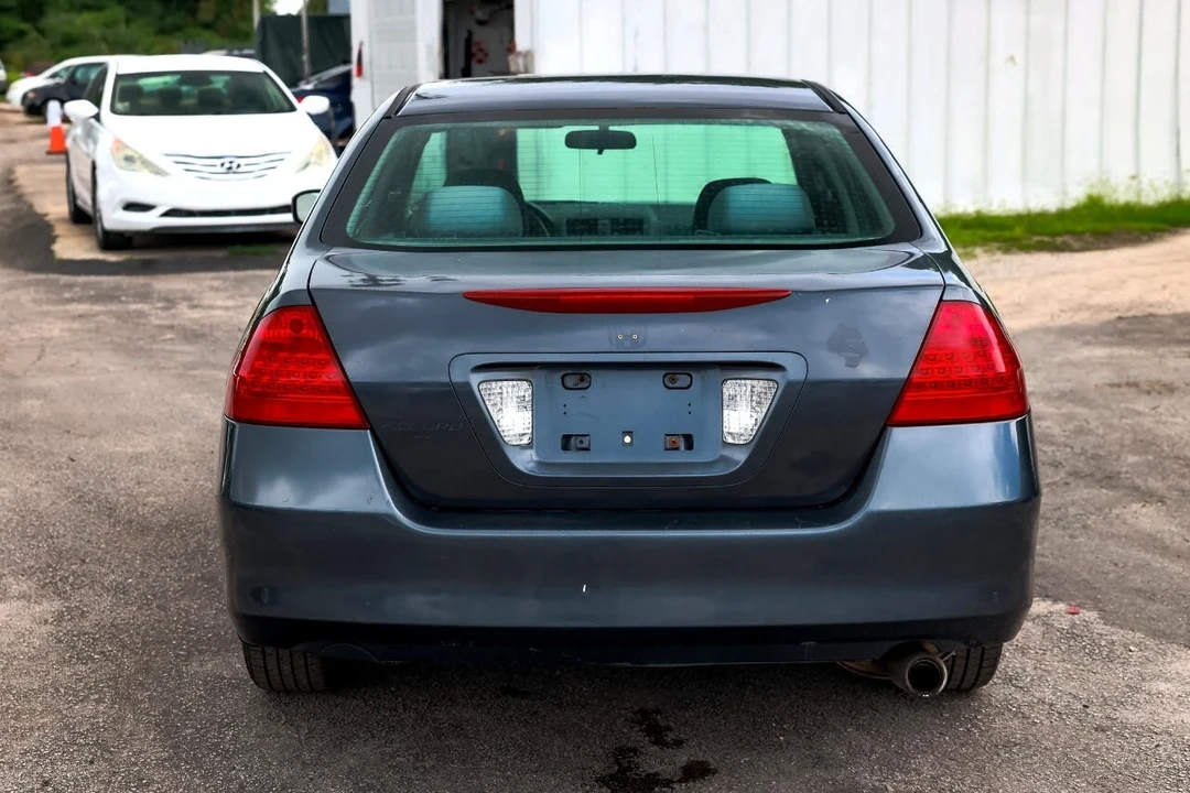 2007 Honda Accord 7th Gen - Image 9 of 21