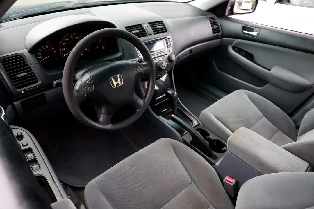 2007 Honda Accord 7th Gen - Image 4 of 21