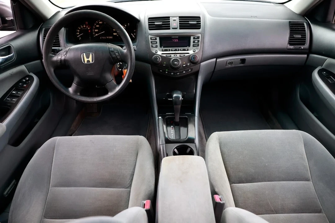 2007 Honda Accord 7th Gen - Image 2 of 21