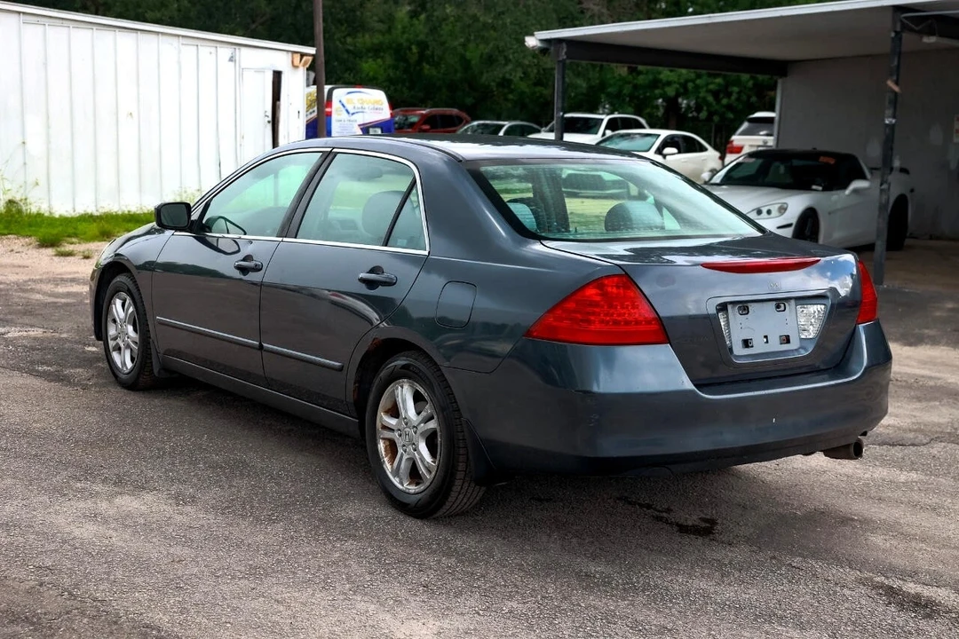 2007 Honda Accord 7th Gen - Image 5 of 21