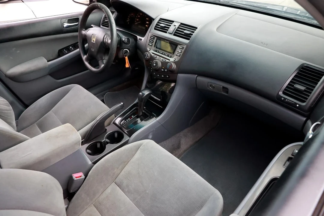 2007 Honda Accord 7th Gen - Image 16 of 21