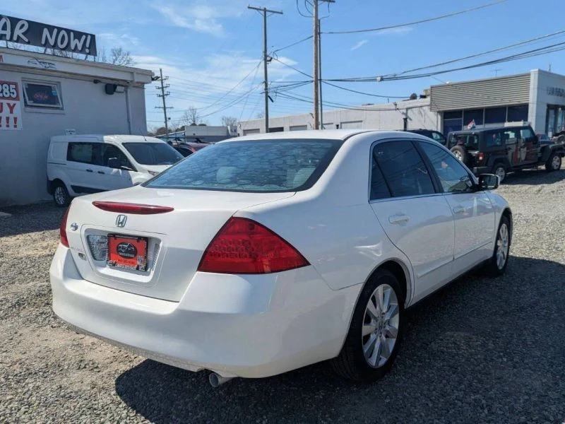 2007 Honda Accord 7th Gen - Image 5 of 12