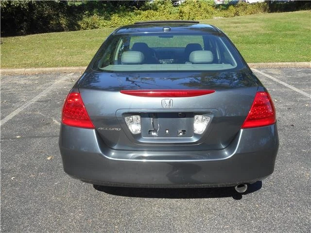 2007 Honda Accord 7th Gen - Image 5 of 12