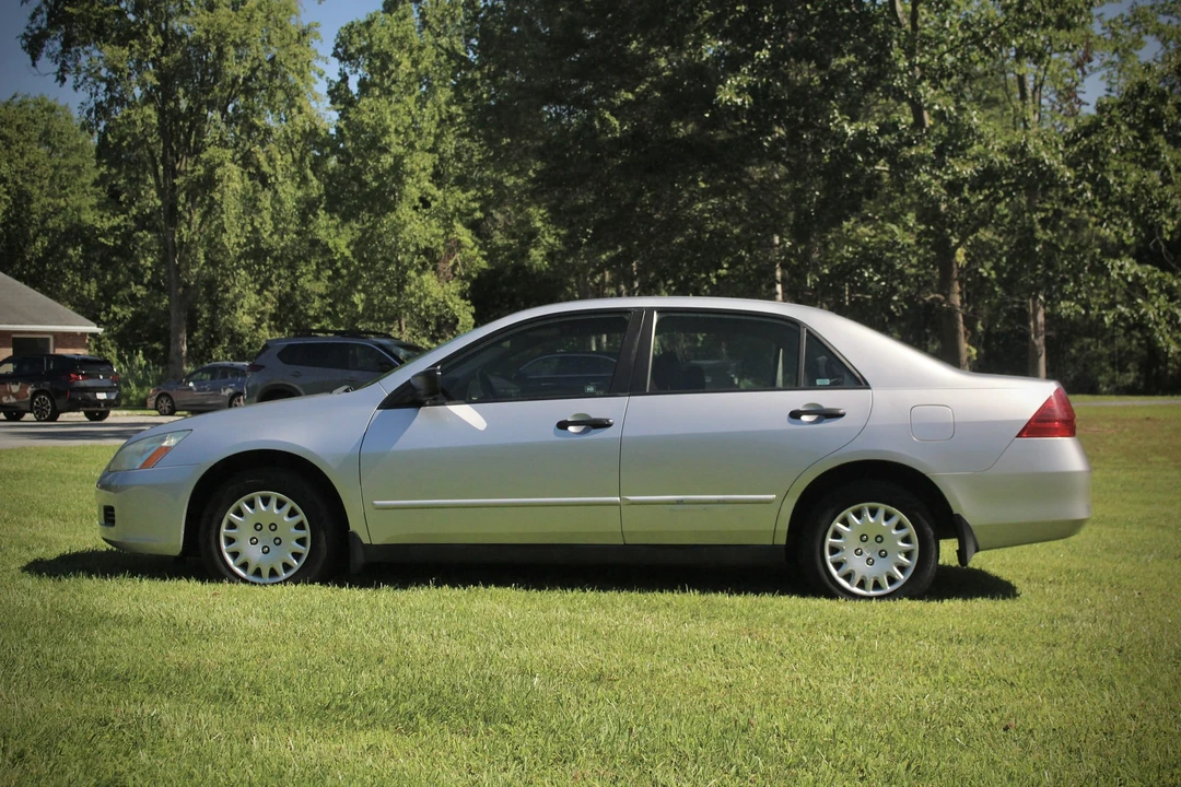 2007 Honda Accord 7th Gen - Image 14 of 31