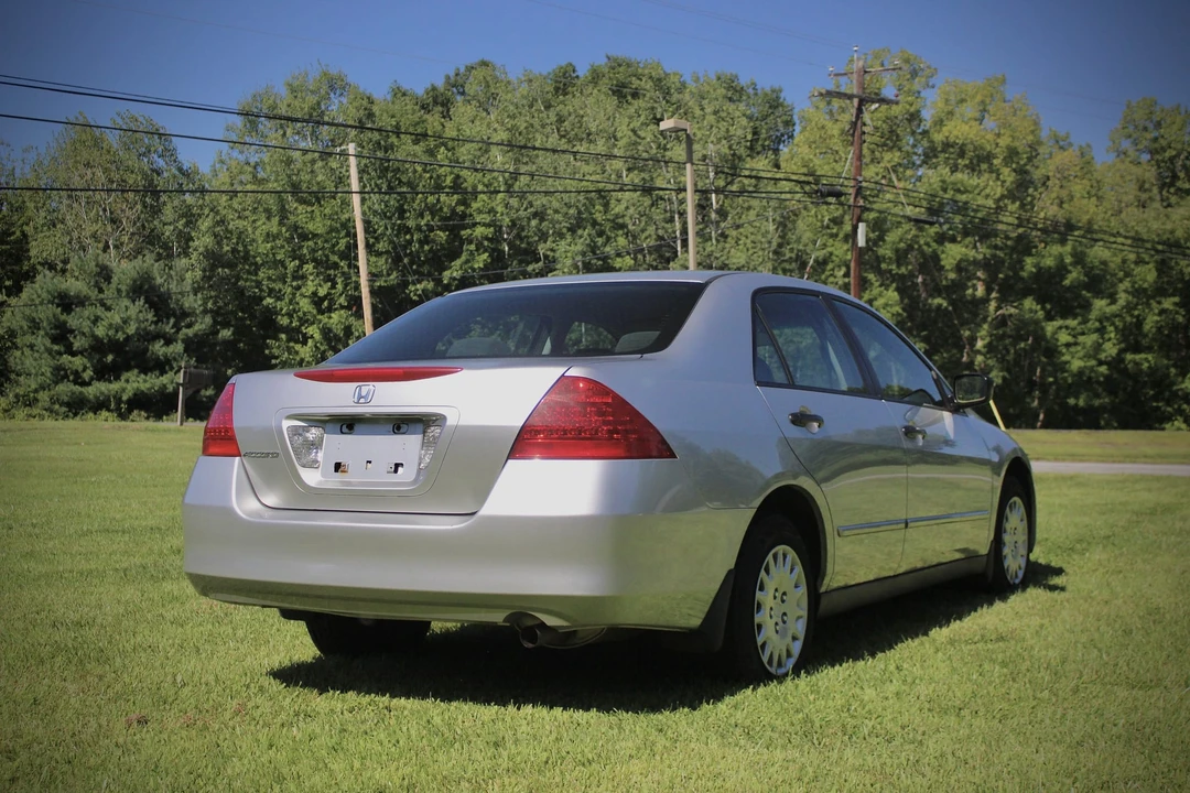 2007 Honda Accord 7th Gen - Image 8 of 31