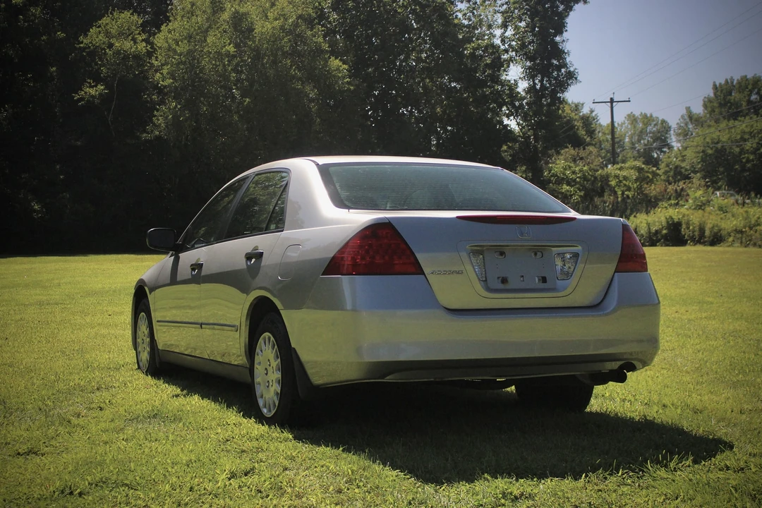 2007 Honda Accord 7th Gen - Image 13 of 31