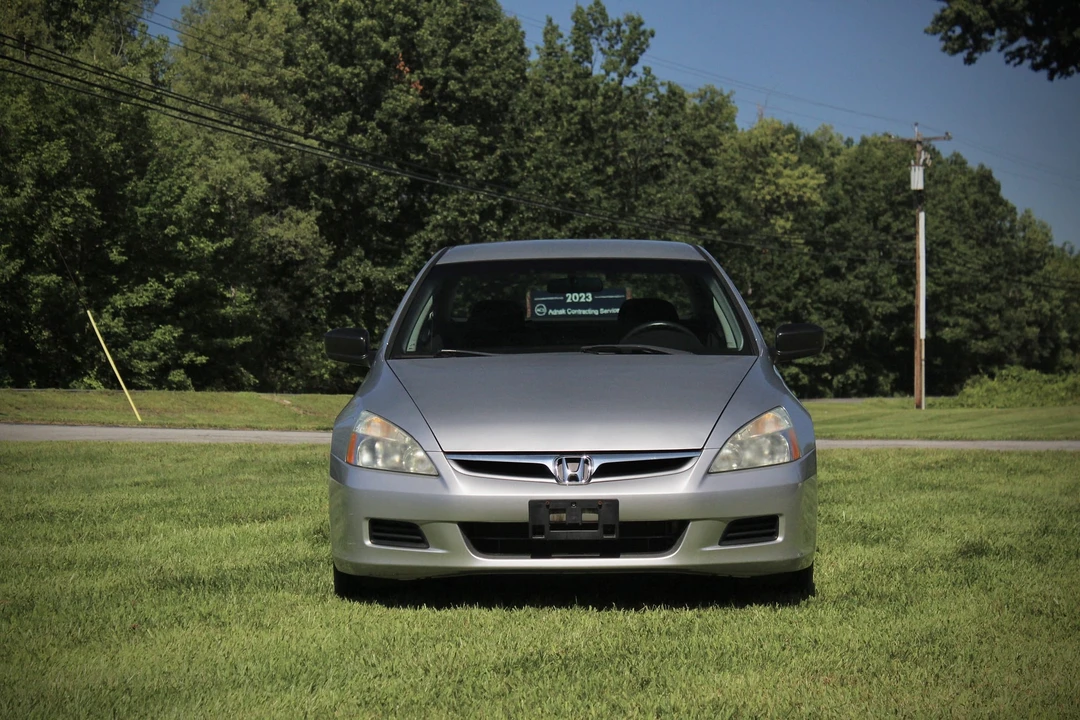 2007 Honda Accord 7th Gen - Image 2 of 31