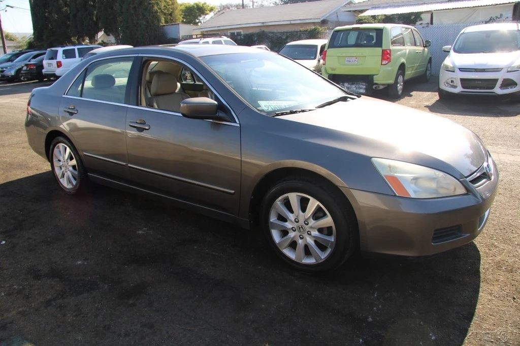 2007 Honda Accord 7th Gen - Image 7 of 21