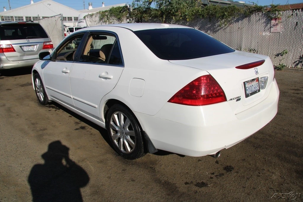 2007 Honda Accord 7th Gen - Image 5 of 21