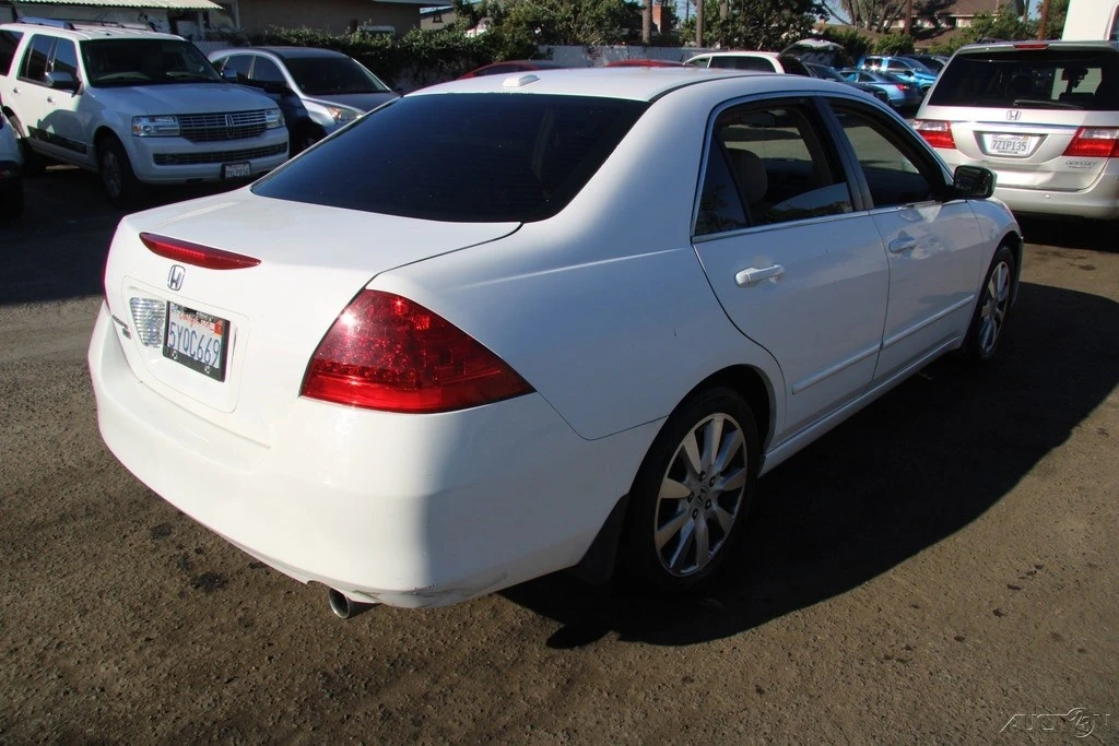 2007 Honda Accord 7th Gen - Image 7 of 21