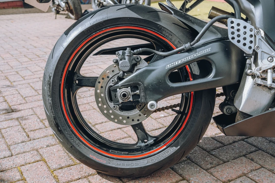 2007 Honda CBR - Image 17 of 30