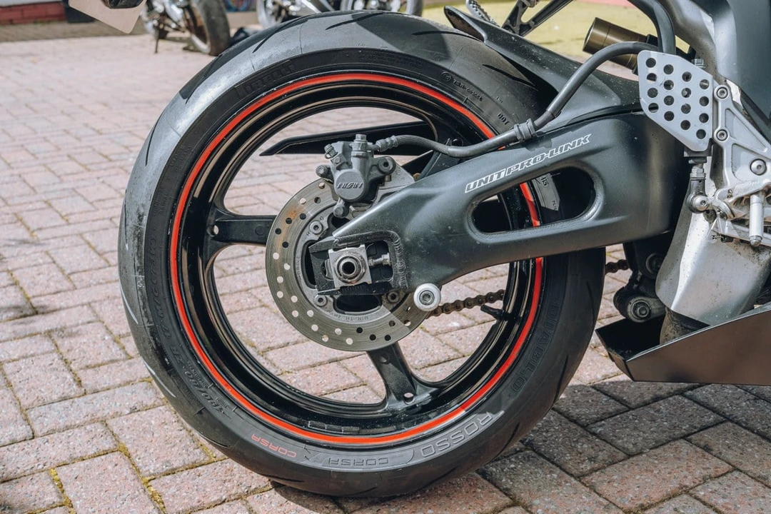 2007 Honda CBR - Image 17 of 31