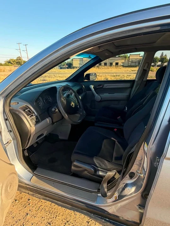2007 Honda CR-V 3rd Gen - Image 4 of 11