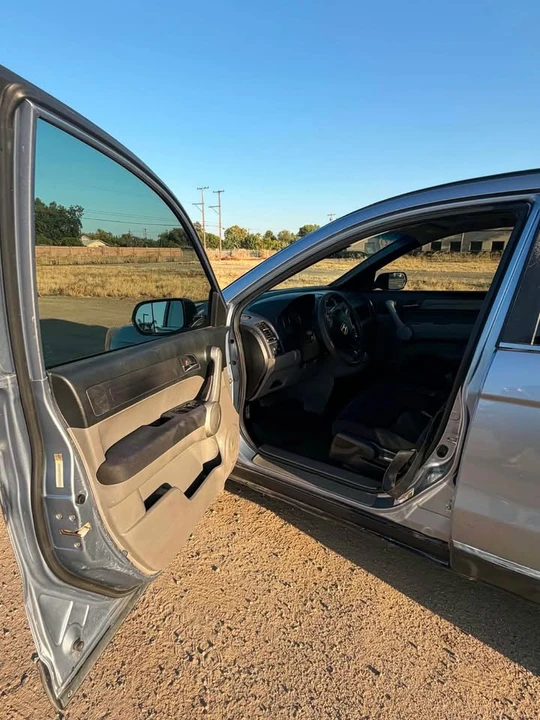 2007 Honda CR-V 3rd Gen - Image 10 of 11