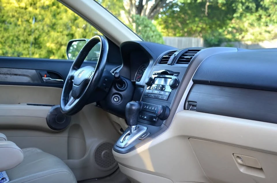 2007 Honda CR-V 3rd Gen - Image 10 of 15