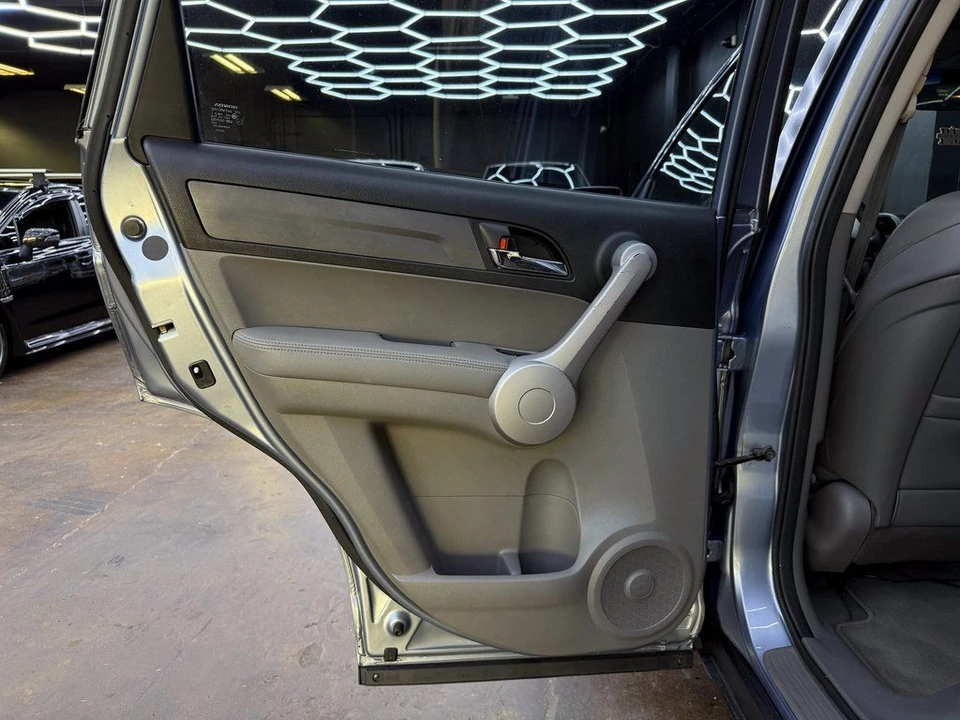 2007 Honda CR-V 3rd Gen - Image 16 of 21