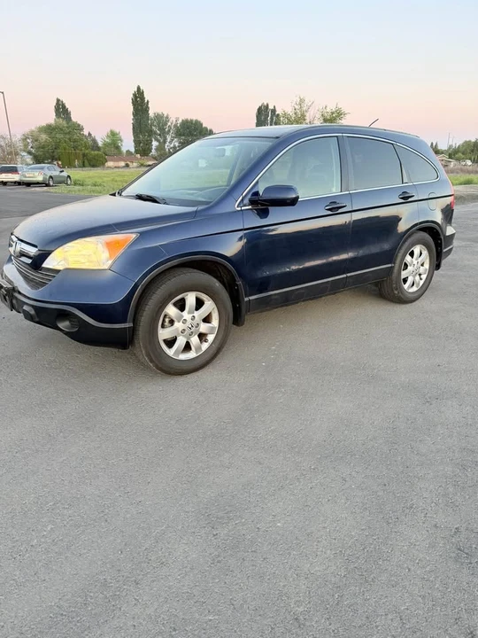 2007 Honda CR-V 3rd Gen - Image 2 of 13