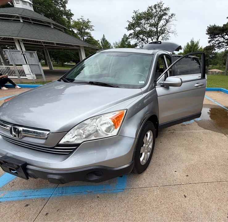 2007 Honda CR-V 3rd Gen - Image 7 of 9