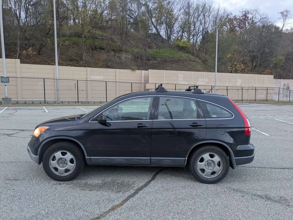 2007 Honda CR-V 3rd Gen - Image 3 of 12