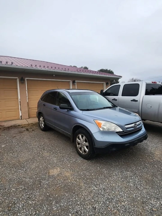 2007 Honda CR-V 3rd Gen - Image 2 of 13