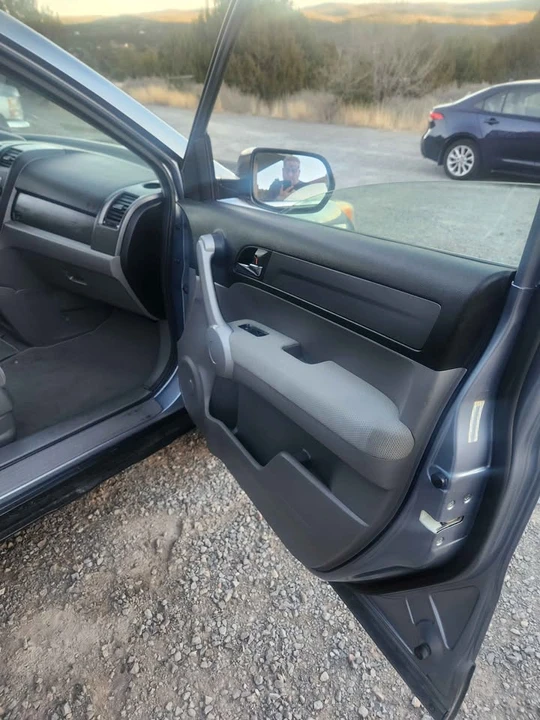 2007 Honda CR-V 3rd Gen - Image 7 of 13