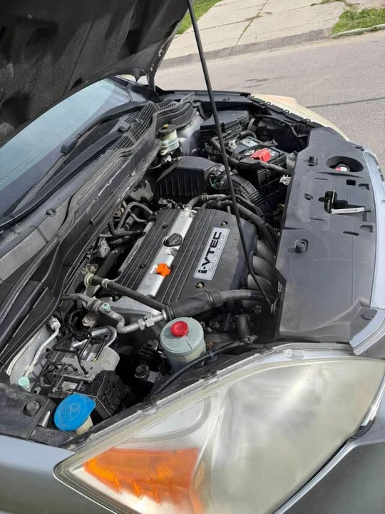 2007 Honda CR-V 3rd Gen - Image 2 of 7