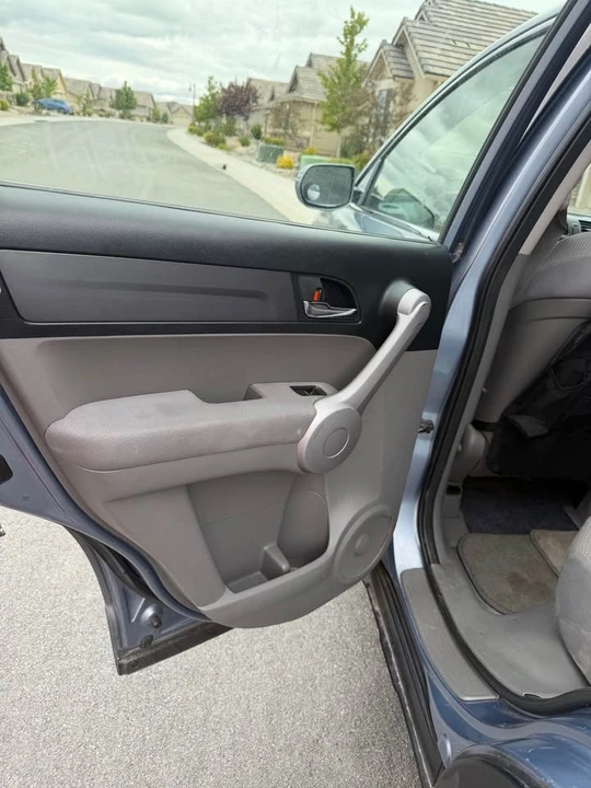 2007 Honda CR-V 3rd Gen - Image 11 of 11